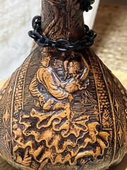 VTG Spanish Wine Decanter Tooled Leather Glass W/ Chain & Cork 10×9 MCM 1970s