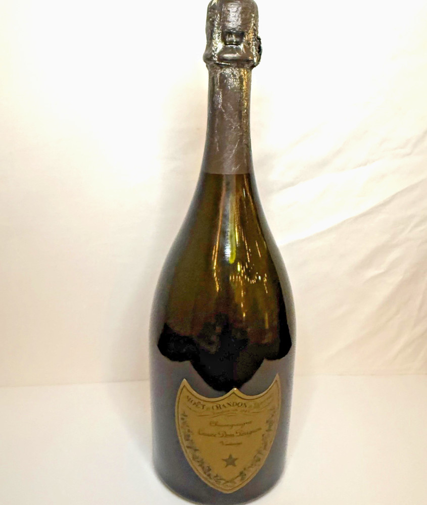 Moet Chandon Cuvee Dom Perignon DUMMY EMPTY BOTTLE SEALED Display Promo