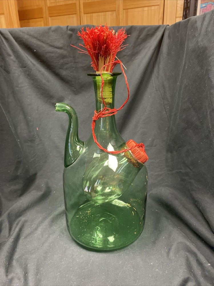Vintage Italian Hand Blown Green Wine Decanter w/ice Chamber