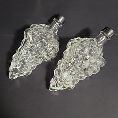VTG CLEAR GLASS GRAPES CLUSTER SHAPED WINE BOTTLE DECOR DECANTER Set Of 2