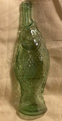 VTG 1982 Soave Pescevino Fish Shaped Wine Bottle Cierrevi Italy Empty 750 ml.