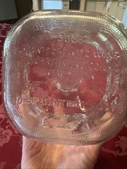 Vintage-57-Manischewitz Clear Half Gallon Wine Bottle,New York,USA(empty)(JU12A)