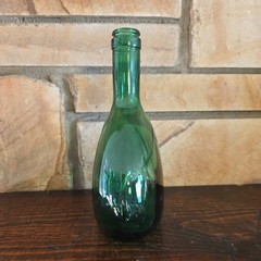 Vintage Emerald Green Glass Flask Style Wine Bottle 8.5&Prime; Tall