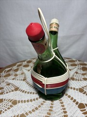 Vintage Chianti Wine Bottles Italy Green Multi-Color Decorative Basket Set