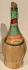 Vintage 1973 BRUNI CHIANTI GREEN BOTTLE STRAW WRAP Casa Vinicola Bruni 12” empty
