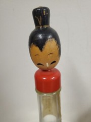KIKKOMAN VINTAGE EMPTY Plum wine Bottle Geisha Girl