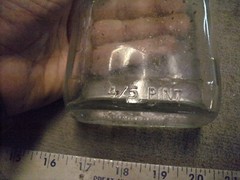 Vintage 4/5s Pint Morgan David Wine Bottle, Screw top, No Label. see Pictures