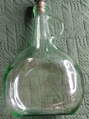 Beautiful 11&Prime; High Green Glass 1.5-liter Wine Bottle W/original stopper