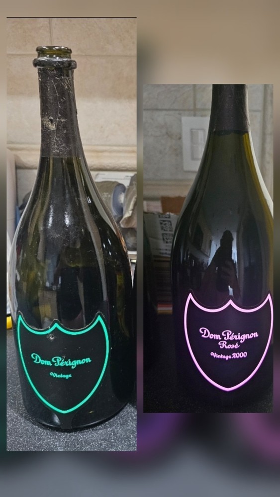 2 Dom Perignon Empty Bottle Luminous 1.5 Lt Magnum Old Logo Vintage 2000