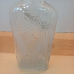 Vtg Wine Bottle 1/2 Pint Glass Leaves Emboss Grapes Owens Illinois Glass comp.