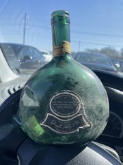 VINTAGE MATEUS ROSE WINE 1PT 9OZ empty Green Wine Bottle, PORTUGAL With Cork
