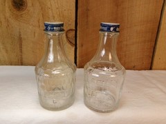 Lot of 2 Vintage Mogen David 4 oz Wine Bottles