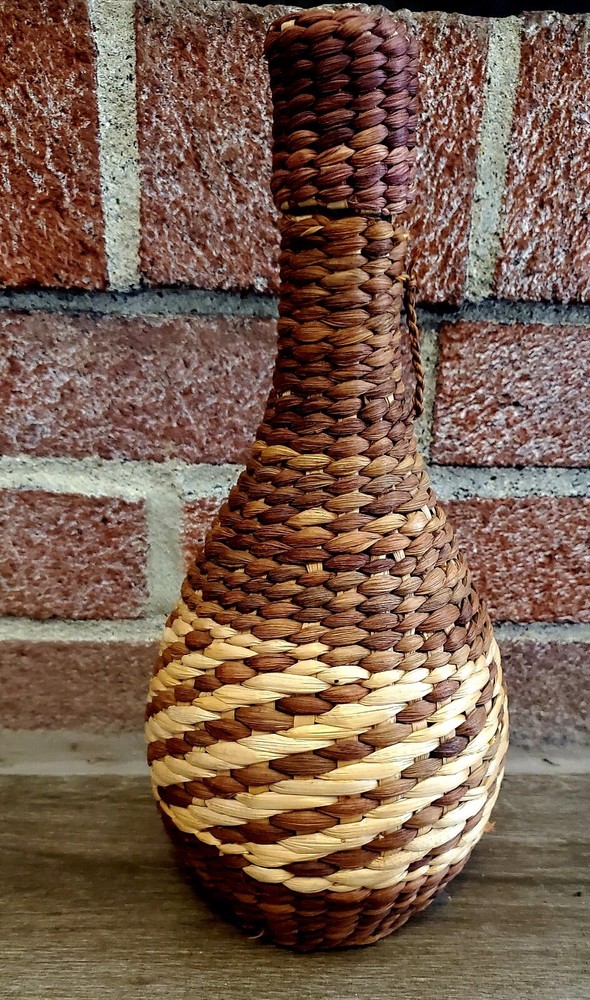 Wicker Wrapped Clear Bottle With Wicker Top 11&Prime;