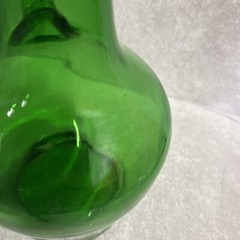 Vintage Green Glass Wine Decanter Jug Bottle With Handle Screw Top Lid 1.5 Liter