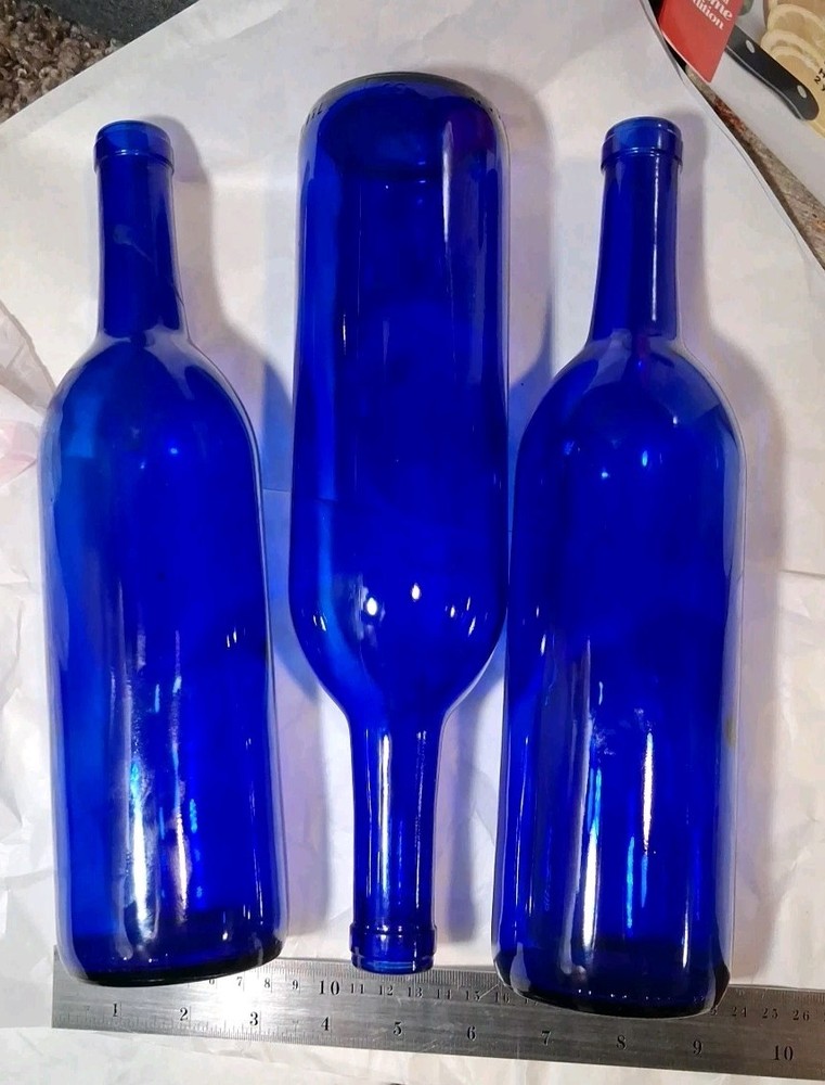 Set/3 Cobalt Blue Glass Wine/water Bottles 11 1/2&Prime; x 3&Prime; dia. 750ml. Decorative