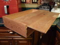 Paul Masson ~ Since 1852 ~ [22.5 » x 12.5 »] WOOD WINE CRATE Vtg Winery Box Ltd