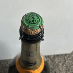 VEUVE CLICQUOT PONSARDIN 24&Prime; CHAMPAGNE DUMMY DISPLAY COLLECTIBLE EMPTY BOTTLE