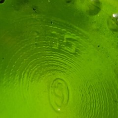 Vintage Green Glass Wine Bottle Has Seam 705 & 251 With « S » In An Oval 24 Ozs.