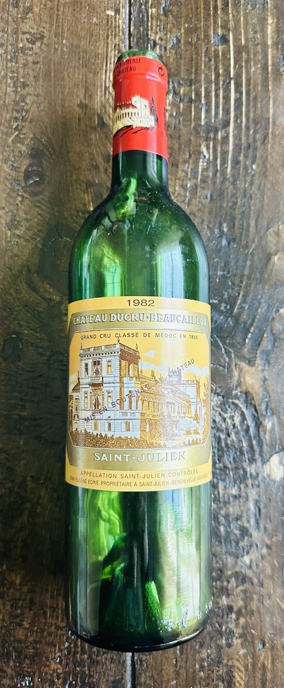 Chateau Ducru-Beaucaillou Wine Bottle Empty 1982 France Collectible 750ml
