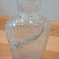 Vtg Wine Bottle 1/2 Pint Glass Leaves Emboss Grapes Owens Illinois Glass comp.
