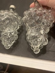 VTG CLEAR GLASS GRAPES CLUSTER SHAPED WINE BOTTLE DECOR DECANTER Set Of 2 Pp