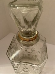 Monarch Wine Co. Clear Glass Decanter Bottle Manischewitz Brooklyn NY *EMPTY*