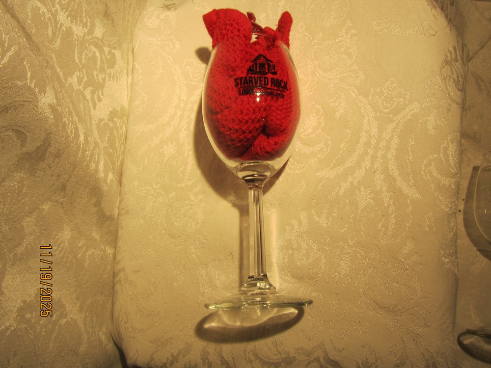 Starved Rock Lodge & Conference Center Clear Stem Wine Glass