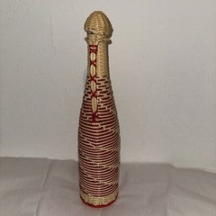 VINTAGE PLASTIC WICKER WRAPPED WINE BOTTLE RED WHITE Spain