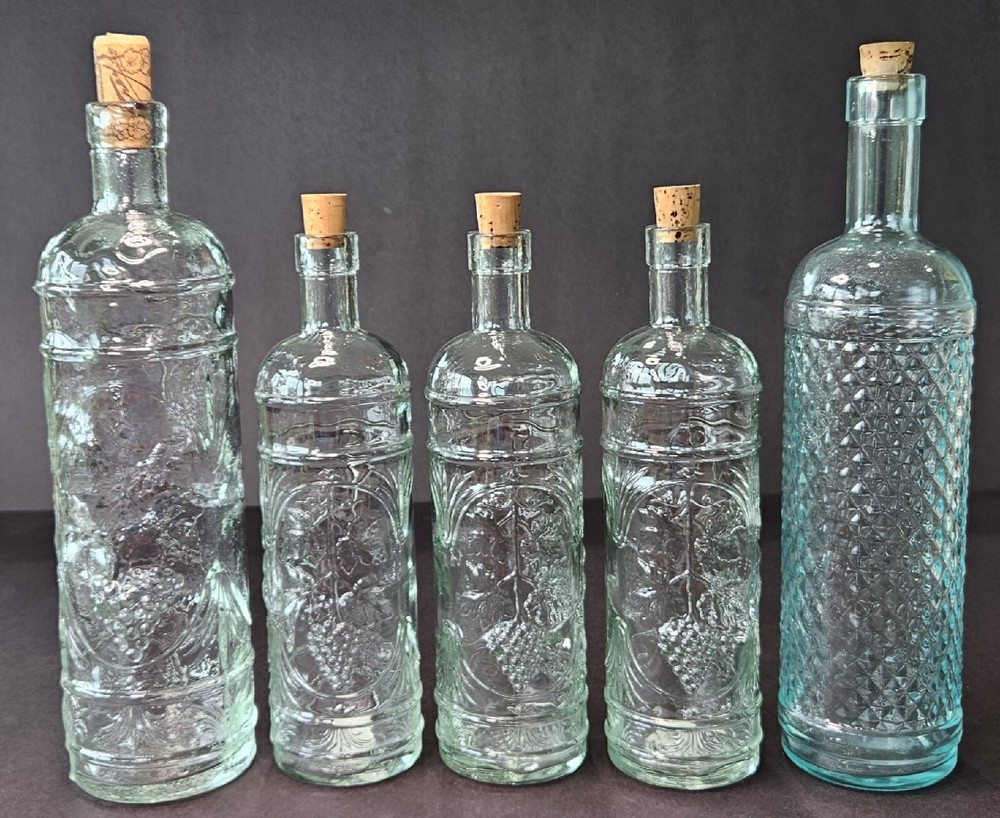 Lot of 5 Bottles Williams Sonoma Clear Pressed Glass Grapes Grapevines 9&Prime; & 12&Prime;