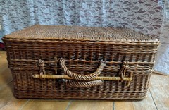 Antique Rosewood or Mahogany Wood Keepsake Box with Brass Inlays