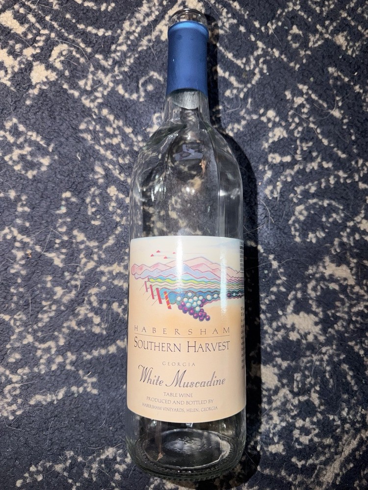 Southern Harvest White Muscadine Georgia Wine Bottle Empty