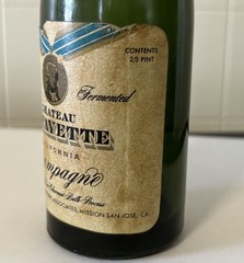 Vintage Chateau La Fayette Champagne Green 2/5 Pint Bottle With Label