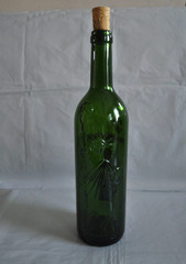 1994 FIFA World Cup USA Liberty Empty Wine Bottle with Cork Bordeaux France 1993