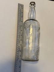 Vintage Reuler-Lewin Grape Pattern One Quart Glass Wine Bottle