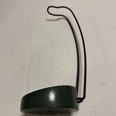 Robert Mondavi Wine Bottle Display Stand 14&Prime; tall Dark Green Wood & Metal