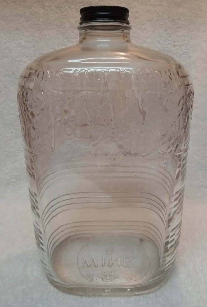 NICE! Vintage One Half Gallon Owens-Illinois Clear Glass Wine Embossed Exc Cond!