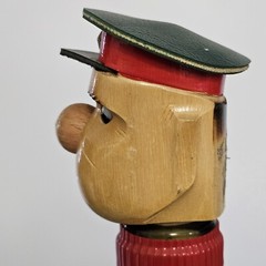 VTG French « Liqueur de L&rsquo;Armee Rouge » Bottle Flock w/ Soldier Wood Head Stopper