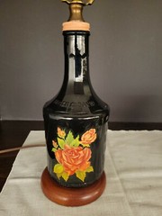 Wine Bottle Lamp Vintage Mogen David w/Star and Rose Decal Dark Bottle Wood Base