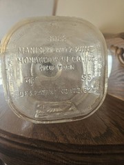 Manischewitz Monarch Half Gallon Wine Bottle Decanter Monarch 3088