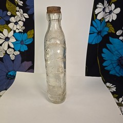 Vintage Nawico Choice Fortified Washington Muscatel Wine One Pint Glass Bottle