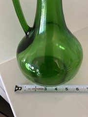 Vintage Wine World 1976 Green Glass Decanter Bottle 1.5 Litre Long Neck Handle