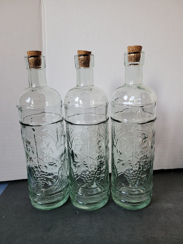 Lot of 3 Glass Grape Vine Wine Bottles Made in Spain 1 Liter Good Condition