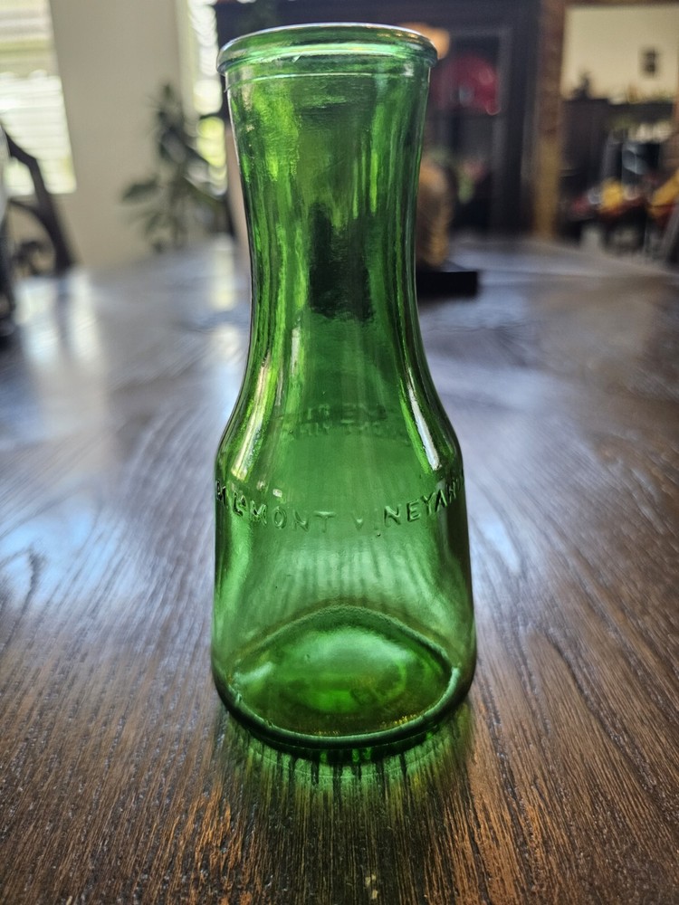 Empty M Lamont Vineyards 3A Emerald Green Wine Cruet 2/5 pint