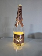 1 Empty Moet Chandon luminous ligth up Champagne Imperial 750 ML Gold Bottle ,