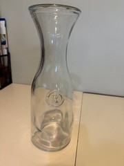 VINTAGE CLEAR GLASS CARAFE WINE DECANTER LITRO 1 LITER -11&Prime; Tall Great Condition