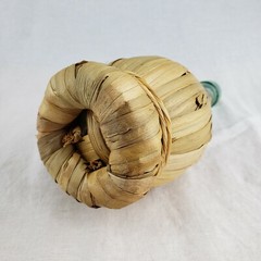 Vintage CHIANTI WINE Bottle BORGHINI Label Wicker Wrapped Green Glass 1/2 Pint