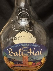 Vintage 1970 Italian Swiss Colony Bali Hai Half Gallon Wine Bottle w/ Cap