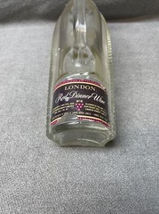 Canadian London Red Dinner Wine Empty Bottle with Handle Home Decor KG JD