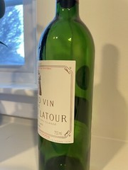 Rare Empty 1990 Chateau Latour Gran Cru Classé Pauillac Wine Bottle. NO CORK!