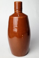VINTAGE LANCERS WINE BOTTLE RED/BROWN STONEWARE JUG 9&Prime; PORTUGAL EUC!